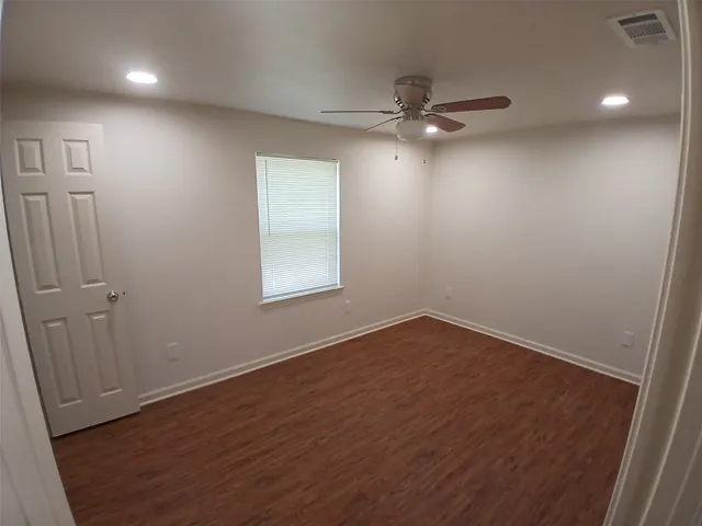 $2,000 | 503 Windmere Circle, Corinth, TX 76210