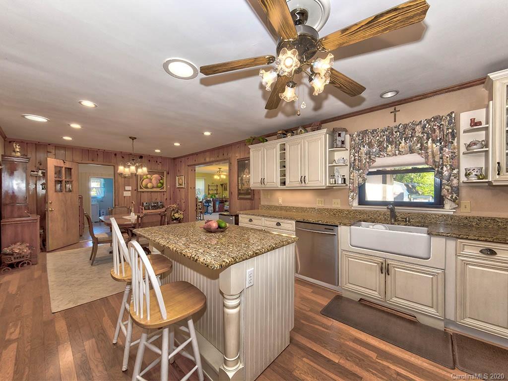 414 Kimmswick Road Charlotte, NC 28214 - Photo 12 of 35 Gallery Image 12