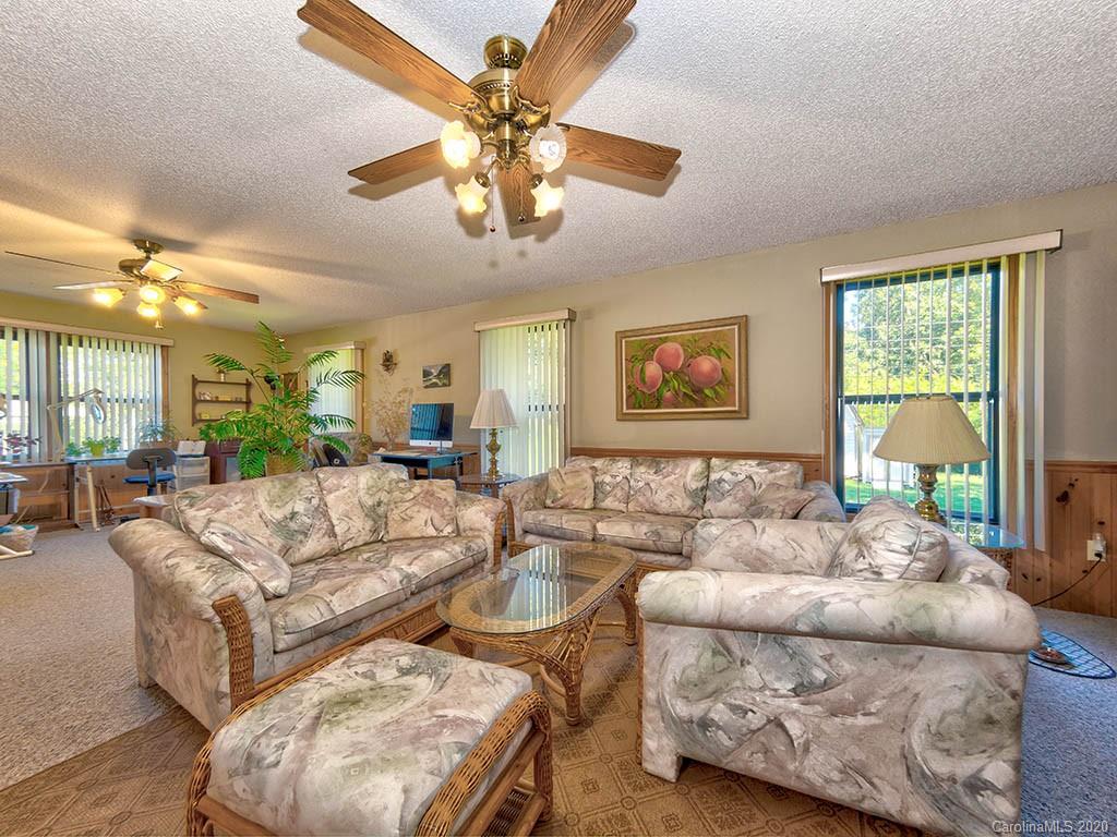 414 Kimmswick Road Charlotte, NC 28214 - Photo 15 of 35 Gallery Image 15