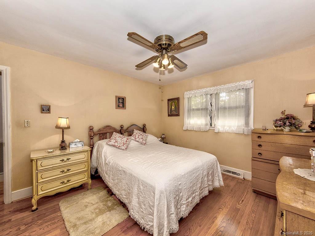 414 Kimmswick Road Charlotte, NC 28214 - Photo 18 of 35 Gallery Image 18