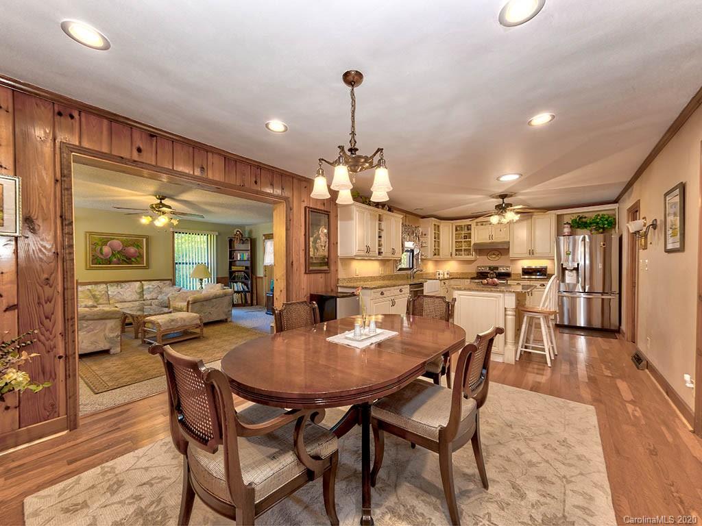 414 Kimmswick Road Charlotte, NC 28214 - Photo 8 of 35 Gallery Image 8