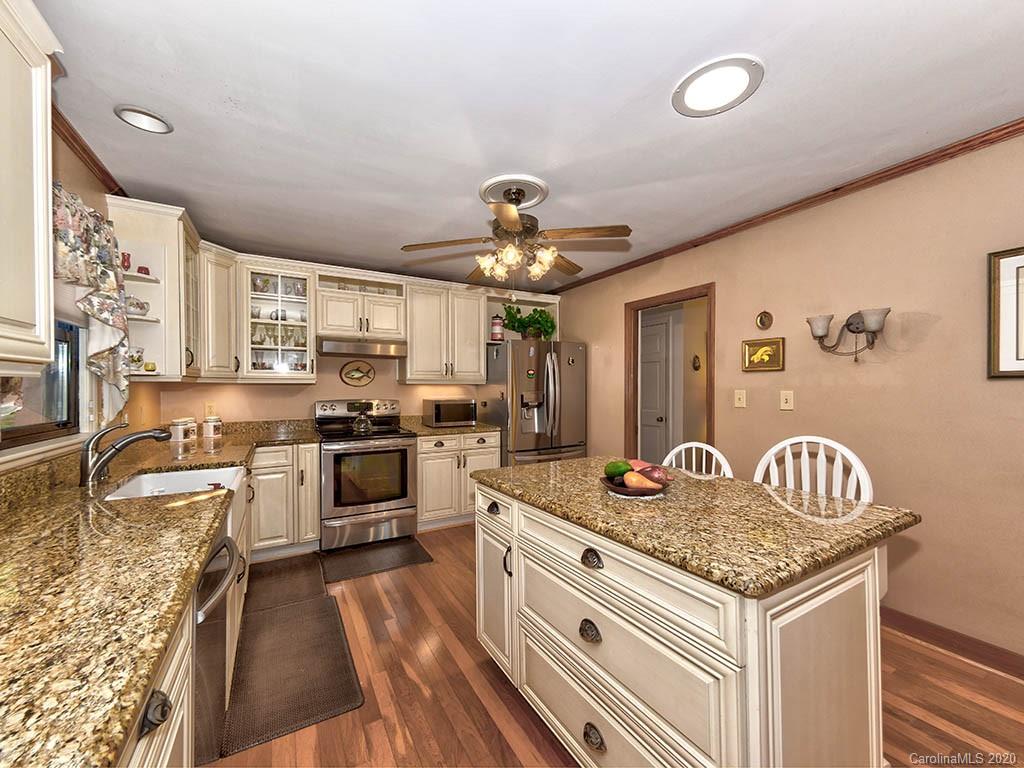 414 Kimmswick Road Charlotte, NC 28214 - Photo 10 of 35 Gallery Image 10
