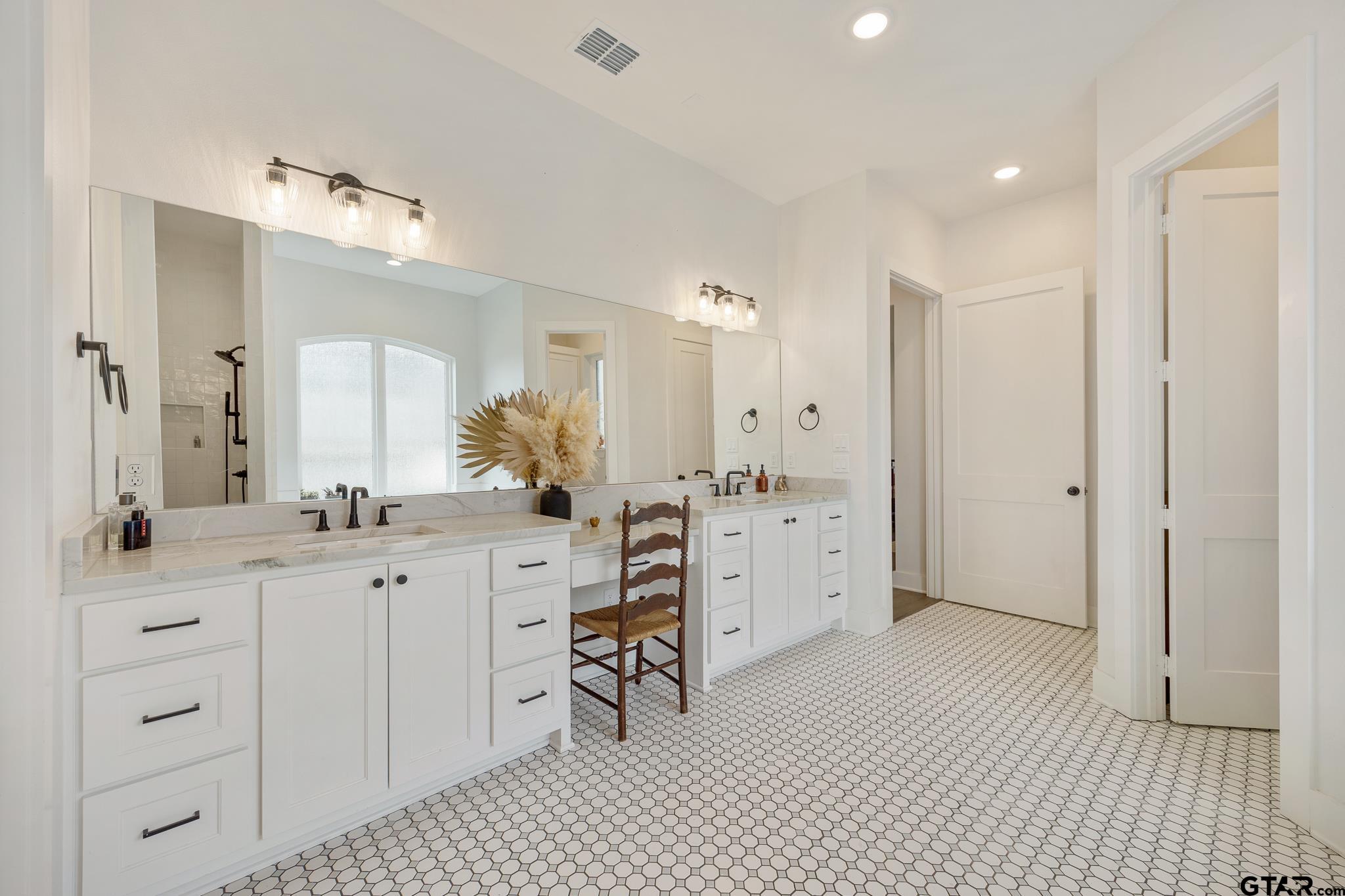 9261 Caddo Rdg Cove Tyler, TX 75703 - Photo 24 of 45