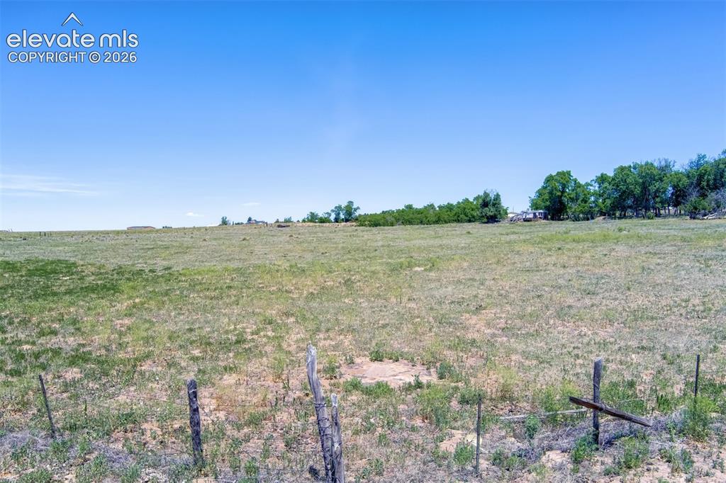 5250 Meridian Road Peyton, CO 80831 - Photo 10 of 19