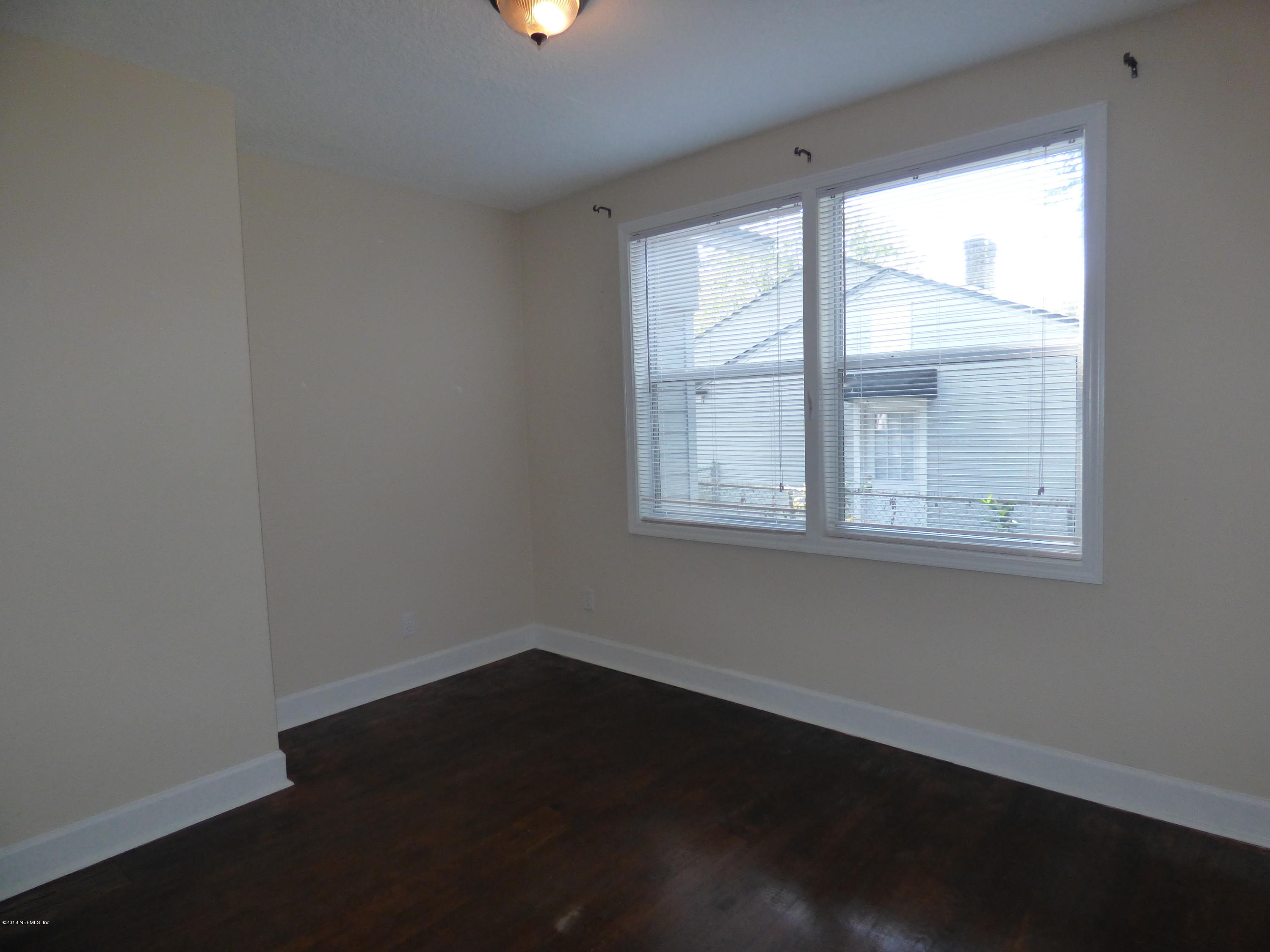 1504 Charon Road Jacksonville, FL 32205 - Photo 9 of 15 Bedroom 2