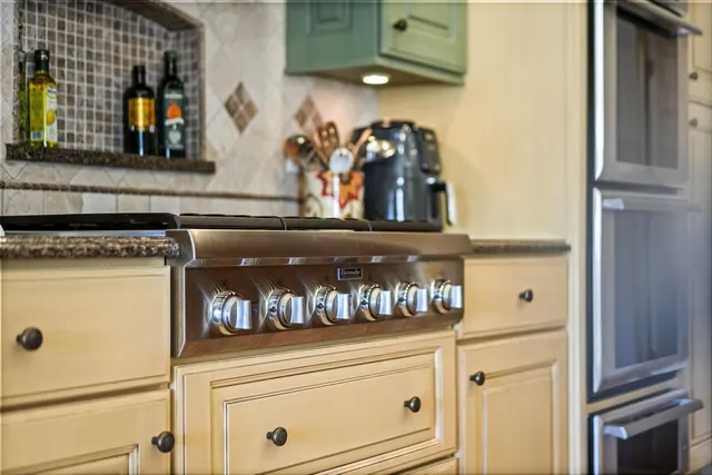 $639,000 | 226 Glenbrook Court, Gilberts, IL 60136