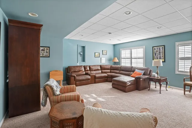 $639,000 | 226 Glenbrook Court, Gilberts, IL 60136