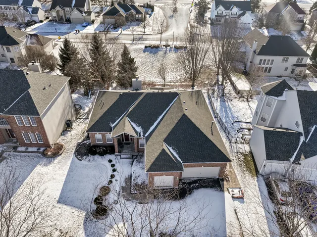 $639,000 | 226 Glenbrook Court, Gilberts, IL 60136