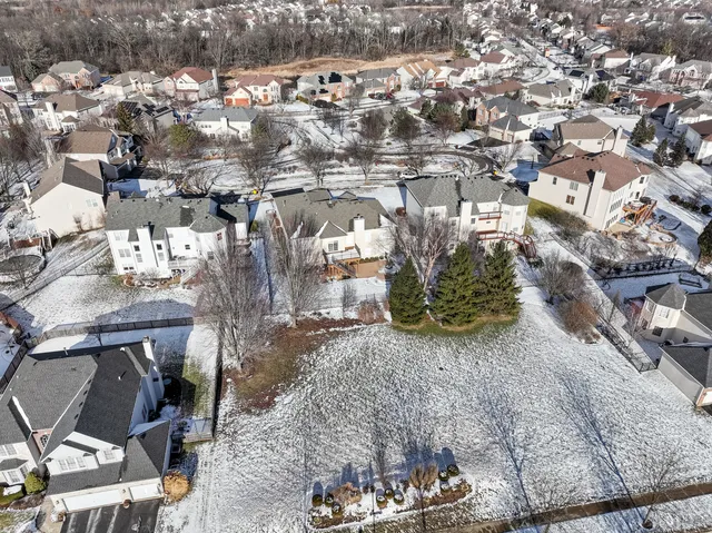 $639,000 | 226 Glenbrook Court, Gilberts, IL 60136