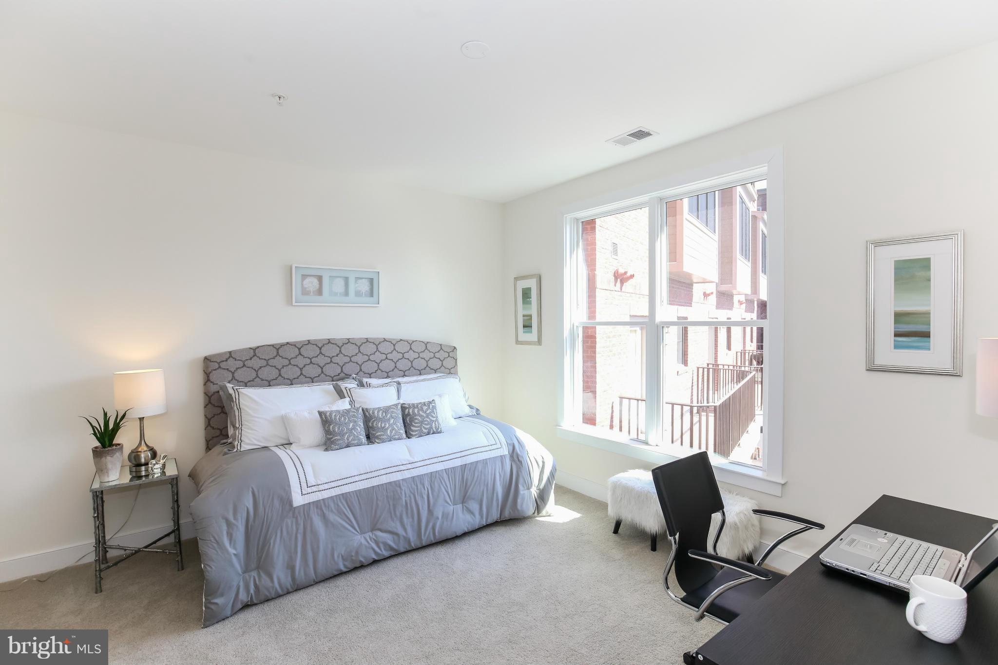 1107 South Walter Reed Drive, Unit 302 Arlington, VA 22204 - Photo 15 of 18 Bedroom