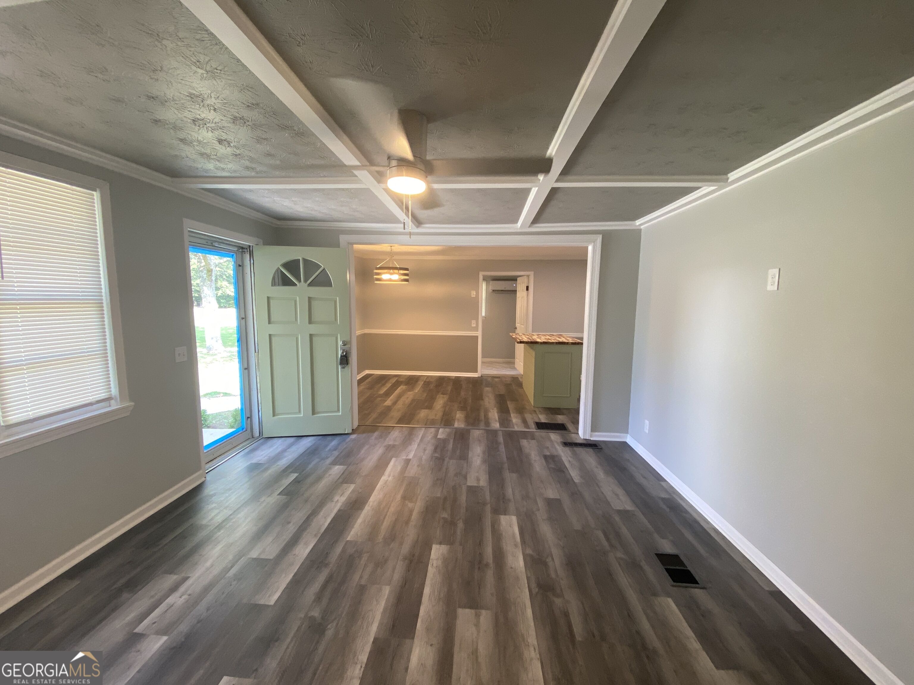 914 Ozora Road Lawrenceville, GA 30045 - Photo 4 of 25 Gallery Image 4