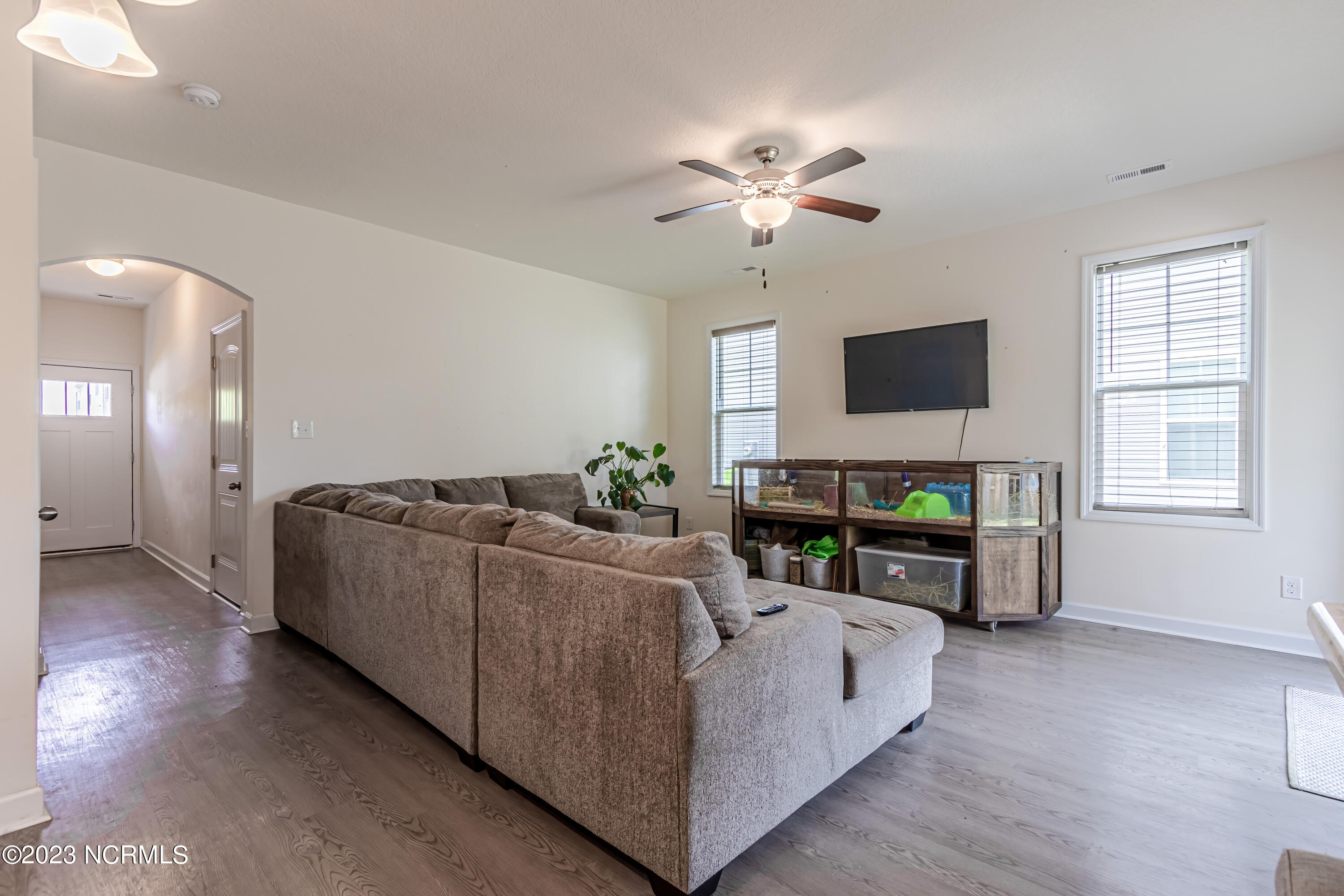 296 Currituck Drive Holly Ridge, NC 28445 - Photo 3 of 43 ALOVE (1 of 45)