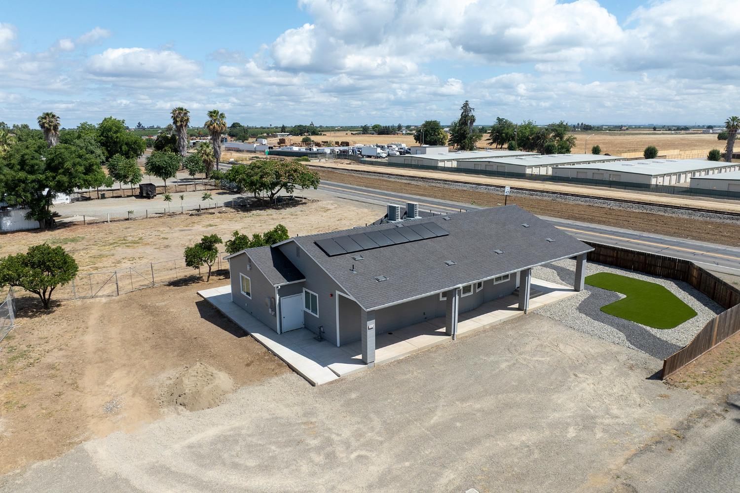 720 North 2nd Street Patterson, CA 95363 - Photo 15 of 84