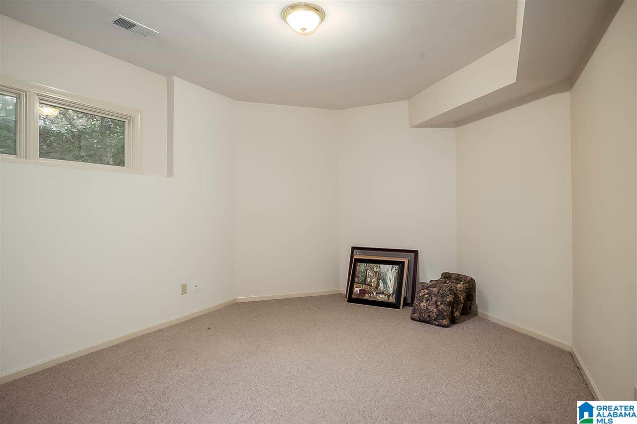 1073 Oak Tree Road Birmingham, AL 35244 - Photo 38 of 47