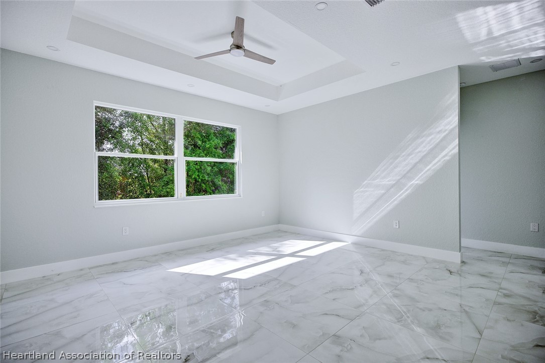 2011 West Falcon Road Avon Park, FL 33825 - Photo 14 of 40