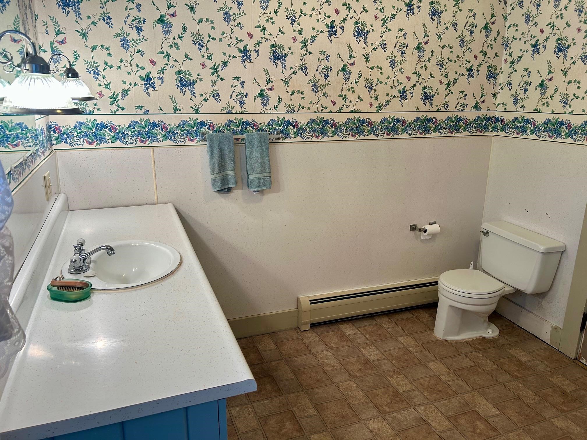 27 School Street Randolph, VT 05060 - Photo 19 of 34