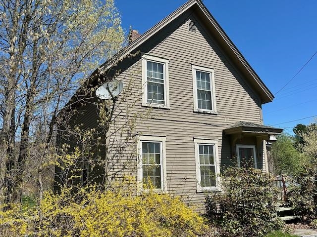 27 School Street Randolph, VT 05060 - Photo 3 of 34