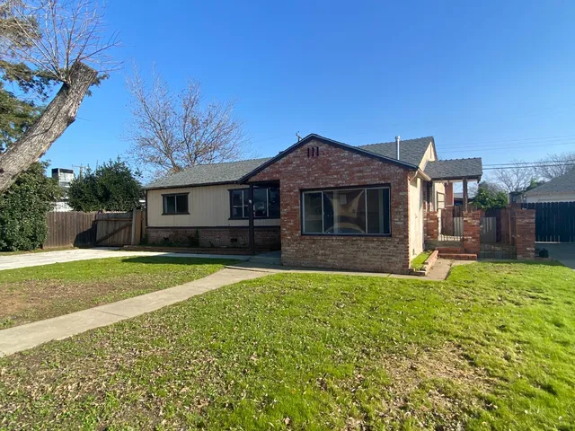 $259,900 | 5769 Ortega Street, Sacramento, CA 95824