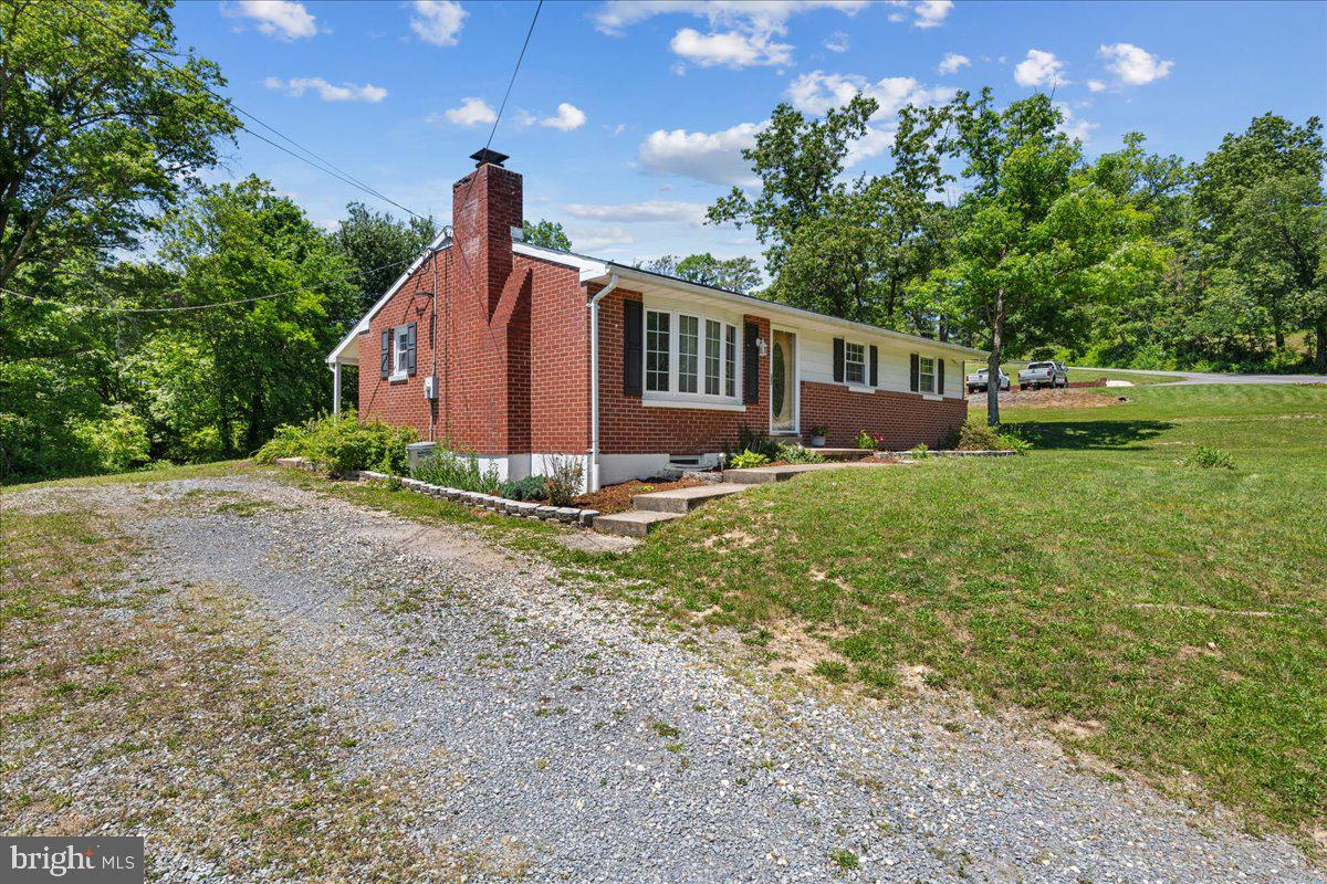 13816 White Oak Ridge Hancock, MD 21750 - Photo 28 of 37