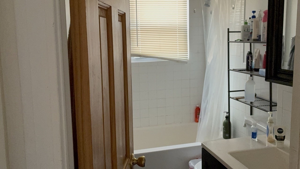 14 Logan Street, Unit 14 Boston, MA 02119 - Photo 7 of 11