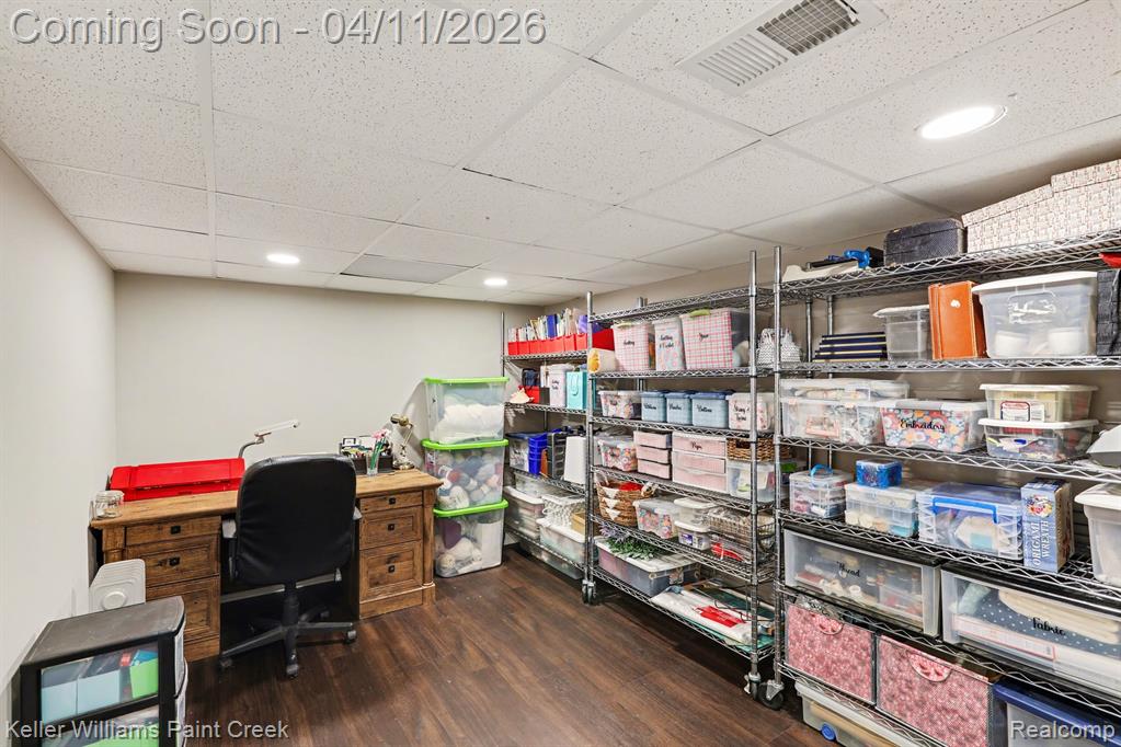2555 Lambeth Park Rochester Hills, MI 48306 - Photo 24 of 33