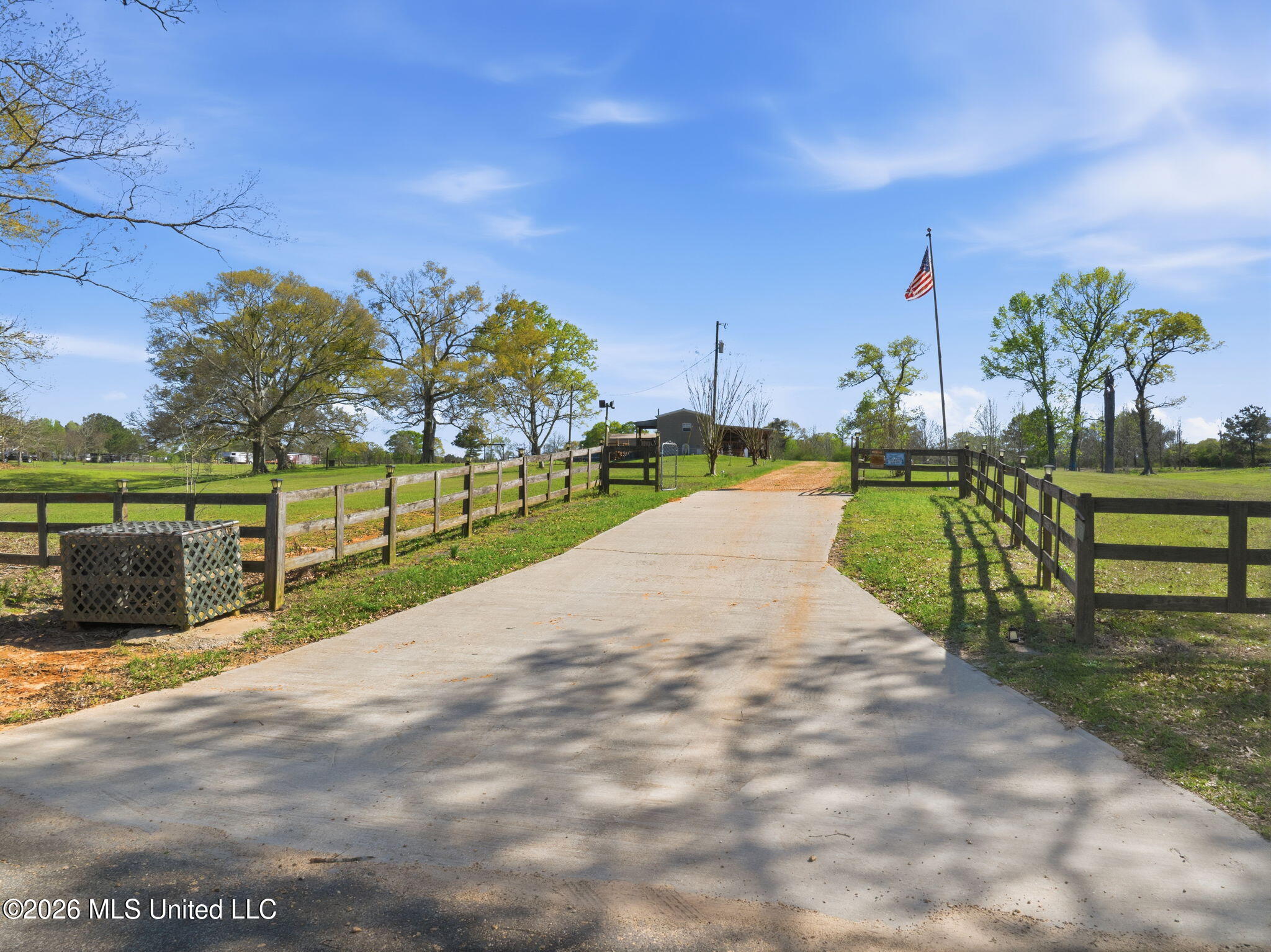 2153 Allen Lane Magnolia, MS 39652 - Photo 3 of 25 3-web-or-mls-dji_20260317153234_0051_d j