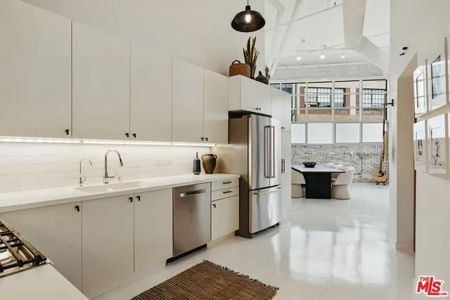 $1,579,000 | 500 Molino Street, Unit 101, Los Angeles, CA 90013