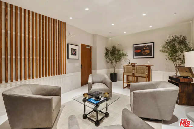 $1,579,000 | 500 Molino Street, Unit 101, Los Angeles, CA 90013