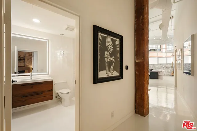 $1,579,000 | 500 Molino Street, Unit 101, Los Angeles, CA 90013