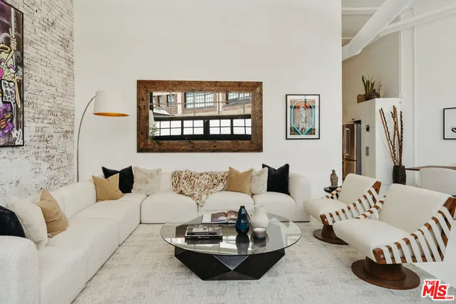 $1,579,000 | 500 Molino Street, Unit 101, Los Angeles, CA 90013