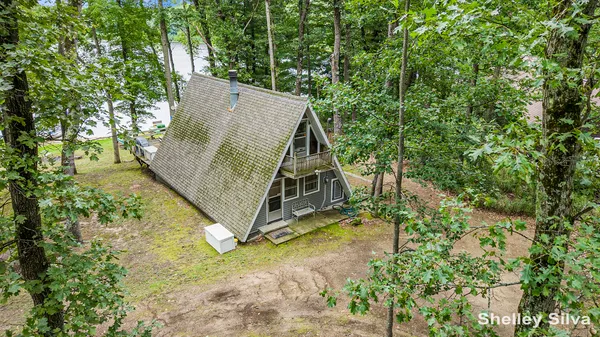 $399,900 | 270 North Jack Pine Road, Fountain, MI 49410