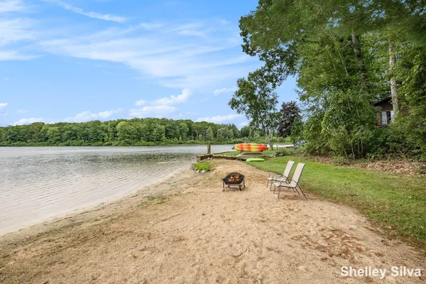 $399,900 | 270 North Jack Pine Road, Fountain, MI 49410