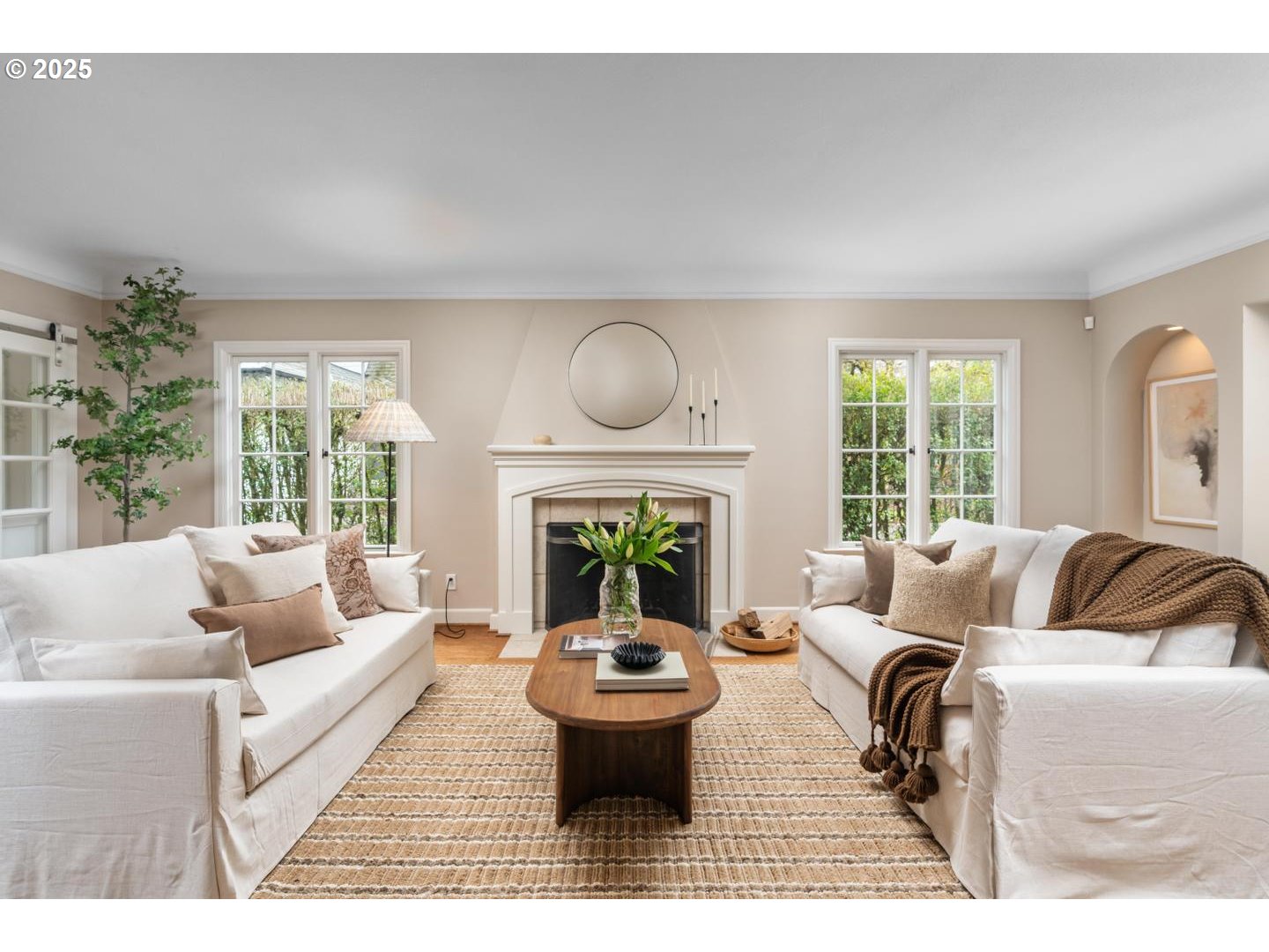 2612 Southwest Talbot Road Portland, OR 97201 - Photo 4 of 48 Gallery Image 4