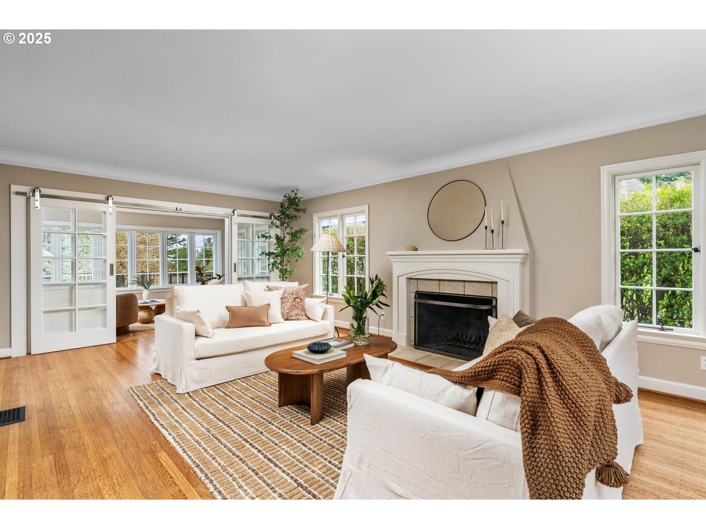 2612 Southwest Talbot Road Portland, OR 97201 - Photo 6 of 48 Gallery Image 6