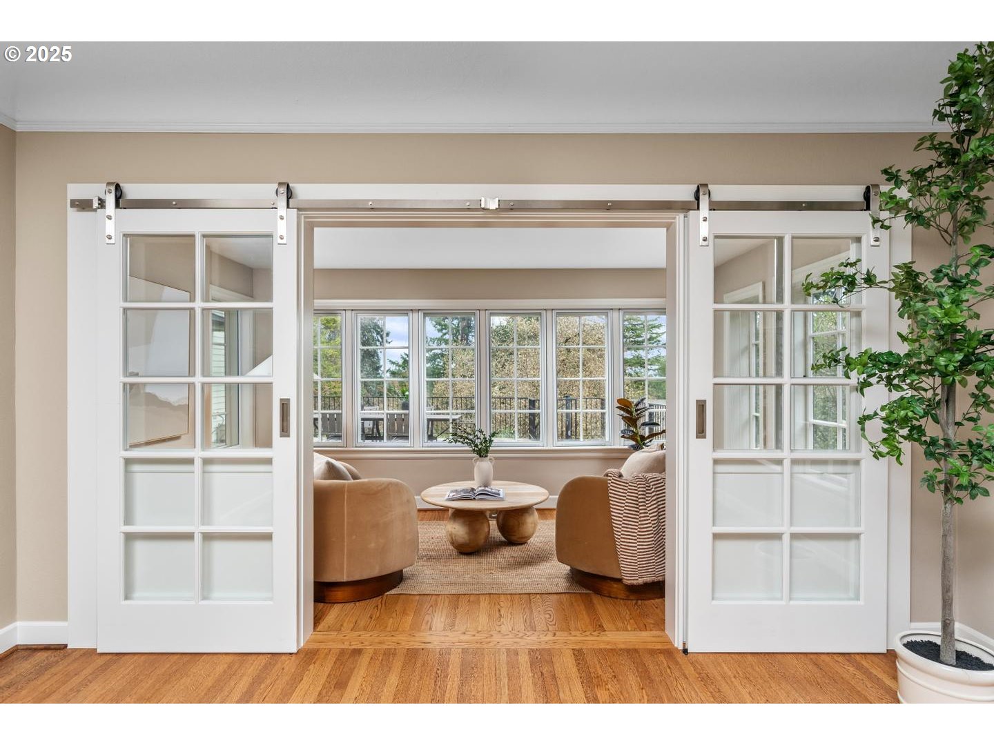 2612 Southwest Talbot Road Portland, OR 97201 - Photo 7 of 48 Gallery Image 7