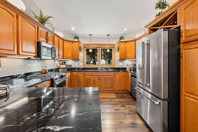 $569,900 | 127 Channel Trace, Shawano, WI 54166