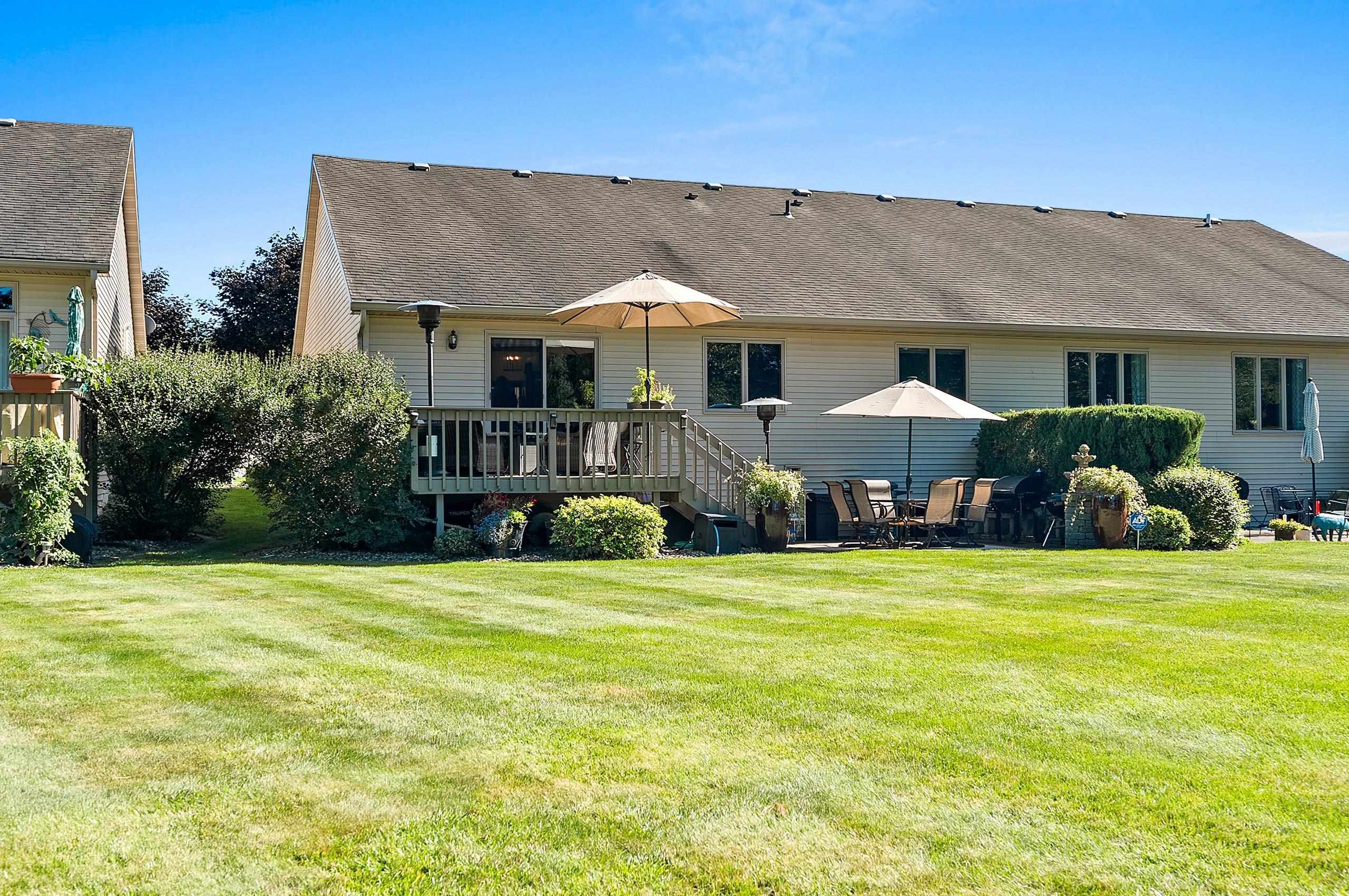 127 Channel Trace Shawano, WI 54166 - Photo 2 of 68