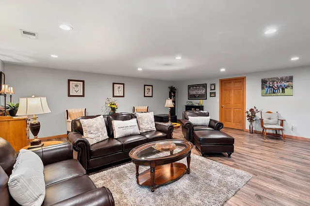 $569,900 | 127 Channel Trace, Shawano, WI 54166