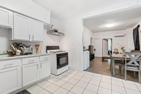 $310,000 | 267 Bates Avenue, St. Paul, MN 55106