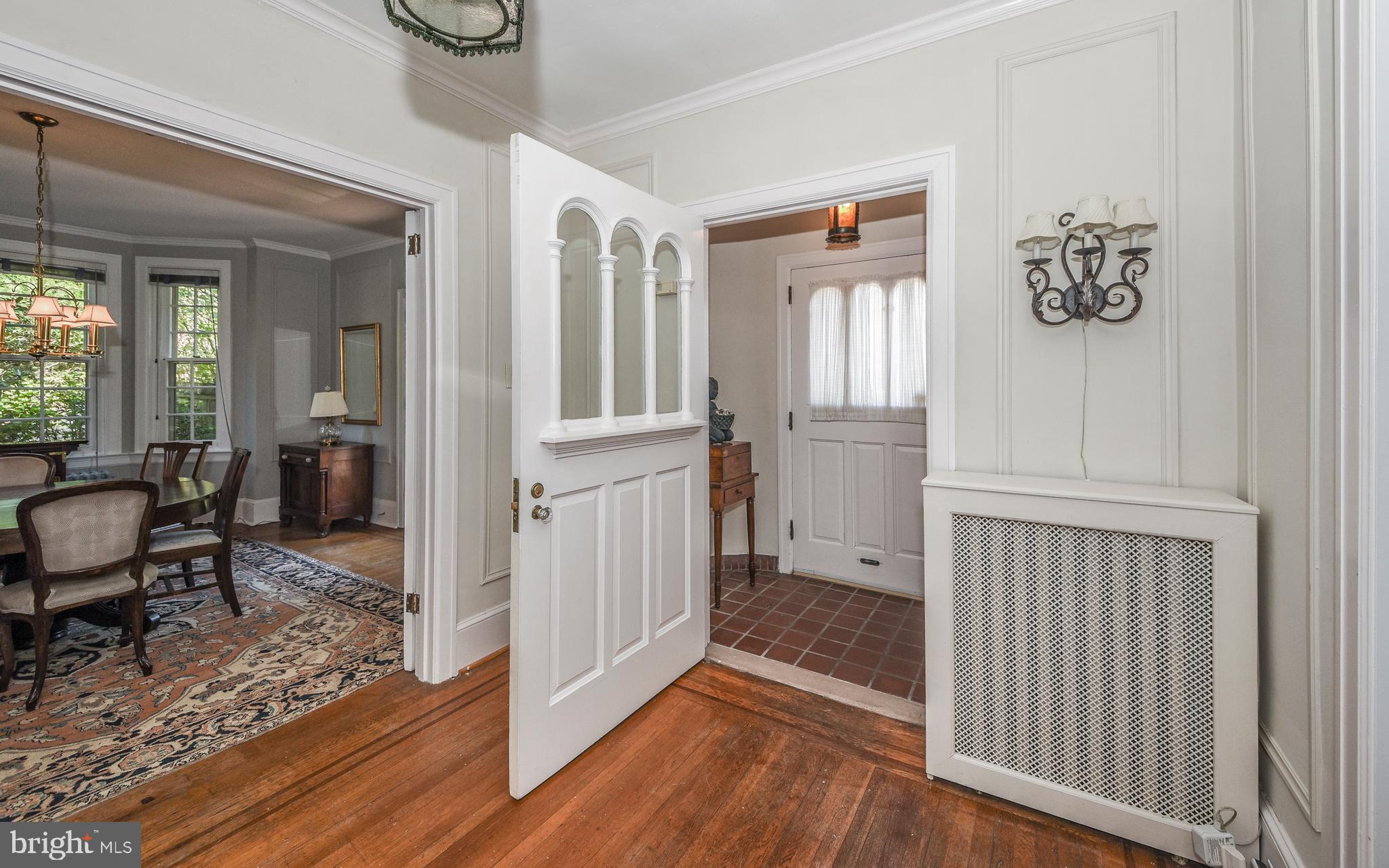401 Vernon Road Jenkintown, PA 19046 - Photo 13 of 48 Foyer