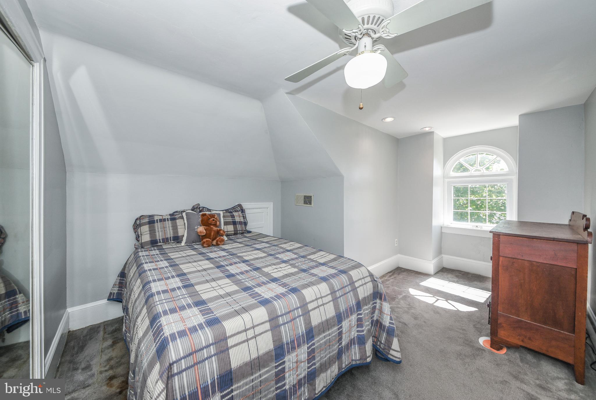 401 Vernon Road Jenkintown, PA 19046 - Photo 34 of 48 Bedroom