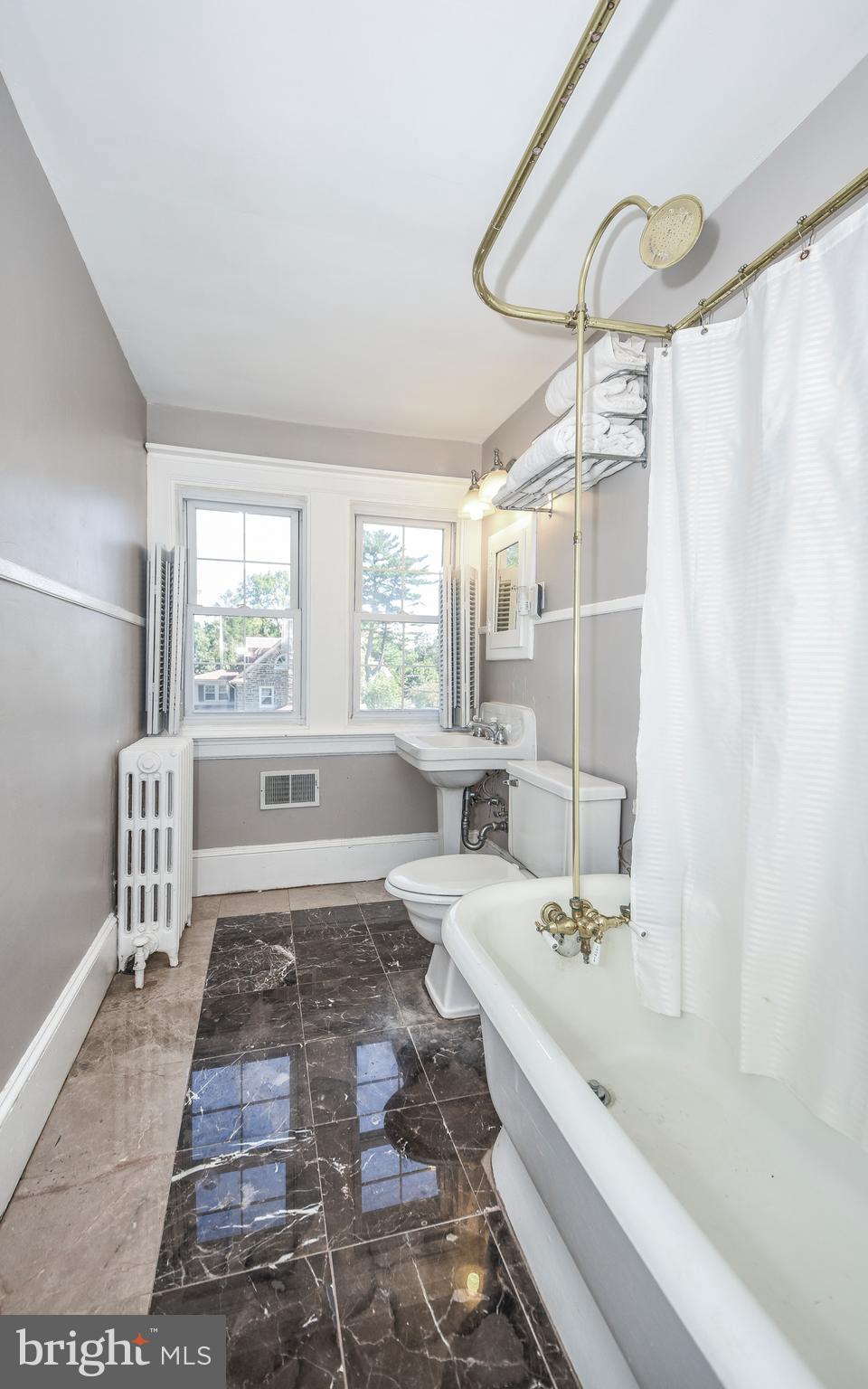 401 Vernon Road Jenkintown, PA 19046 - Photo 36 of 48 Bathroom