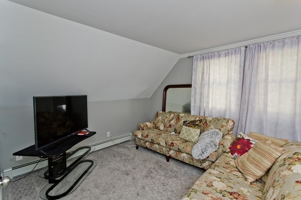 82 New Templeton Road Hubbardston, MA 01452 - Photo 22 of 34 Gallery Image 22