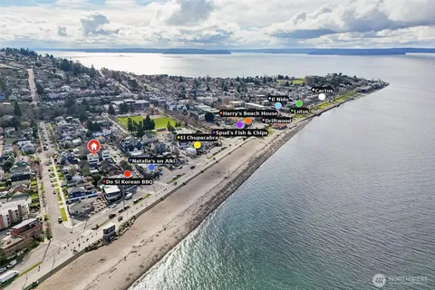 $925,000 | 2626 58th Avenue Southwest, Unit B, Seattle, WA 98116