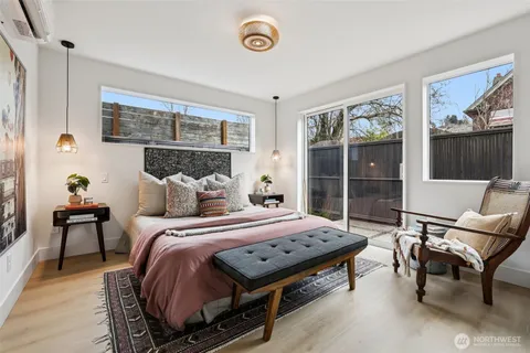 $925,000 | 2626 58th Avenue Southwest, Unit B, Seattle, WA 98116