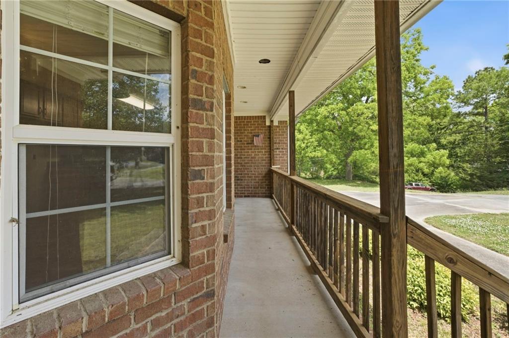12 Whispering Pines Northeast Rome, GA 30161 - Photo 4 of 57 a view of a balcony