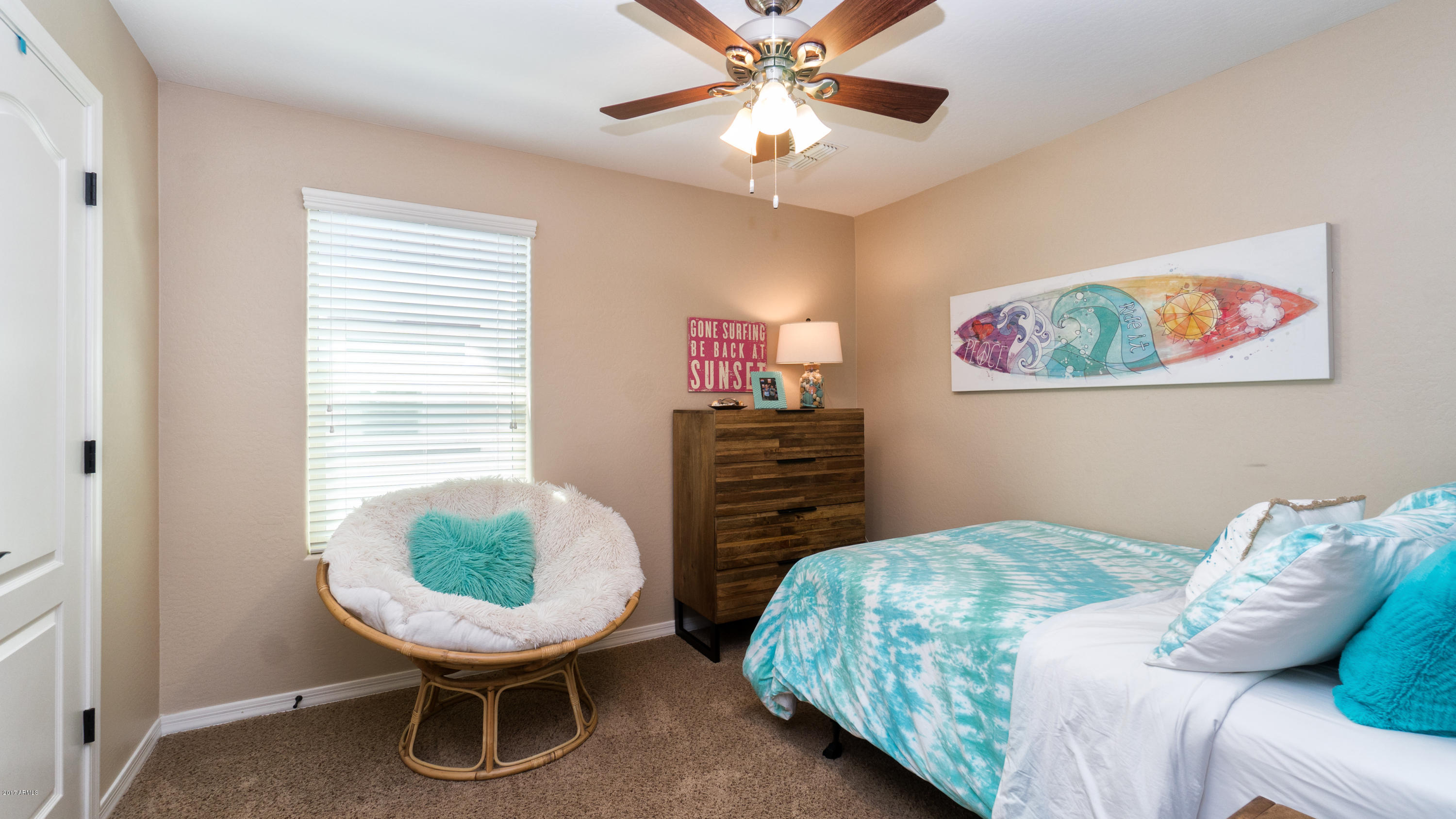 1544 East Hummingbird Way Gilbert, AZ 85297 - Photo 29 of 43 1544 E Hummingbird Way-31