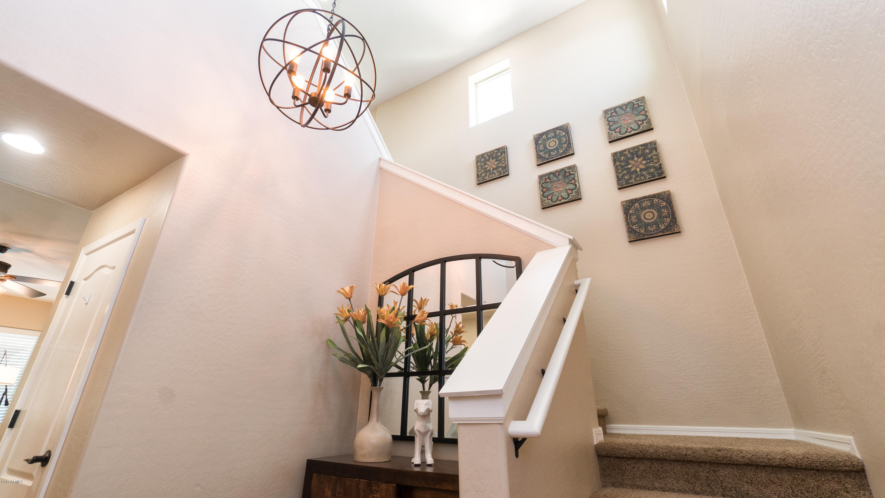 1544 East Hummingbird Way Gilbert, AZ 85297 - Photo 4 of 43 1544 E Hummingbird Way-4