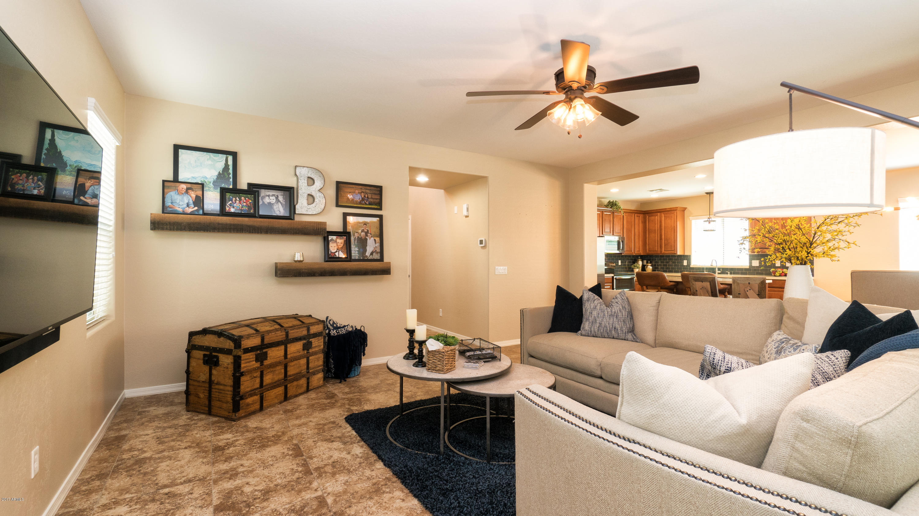1544 East Hummingbird Way Gilbert, AZ 85297 - Photo 8 of 43 1544 E Hummingbird Way-8