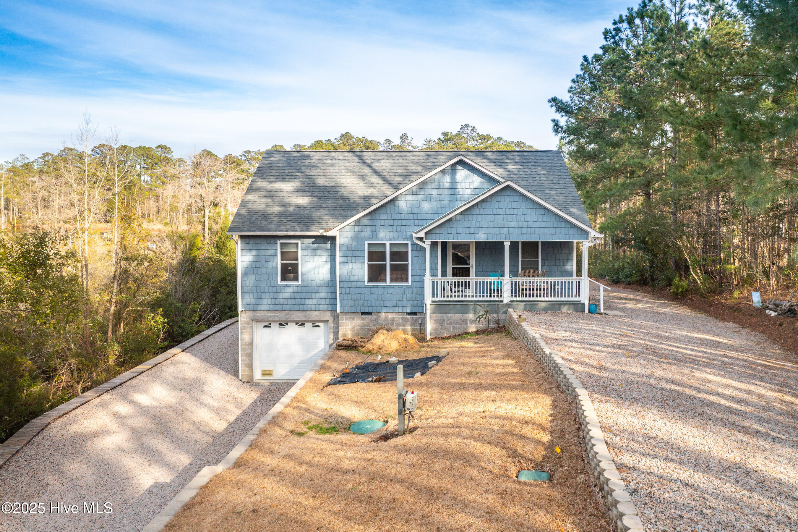 119 Bluff Road Chocowinity, NC 27817 - Photo 2 of 57 20250320 MLS L_Skinner 119 Bluff Rd Choc